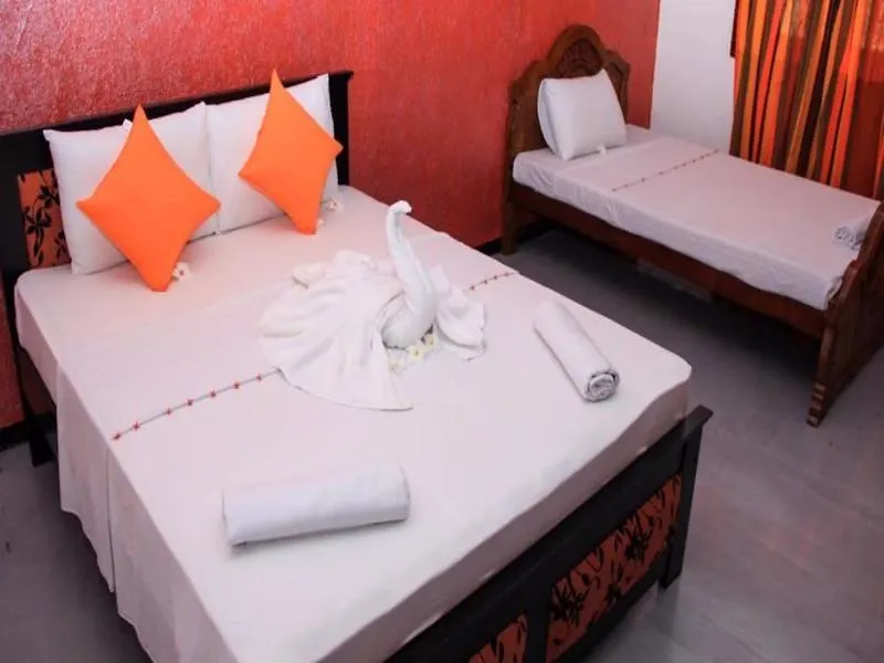 *** Hotel Vista Rooms Near Negombo Beach 11 Sri Lanka