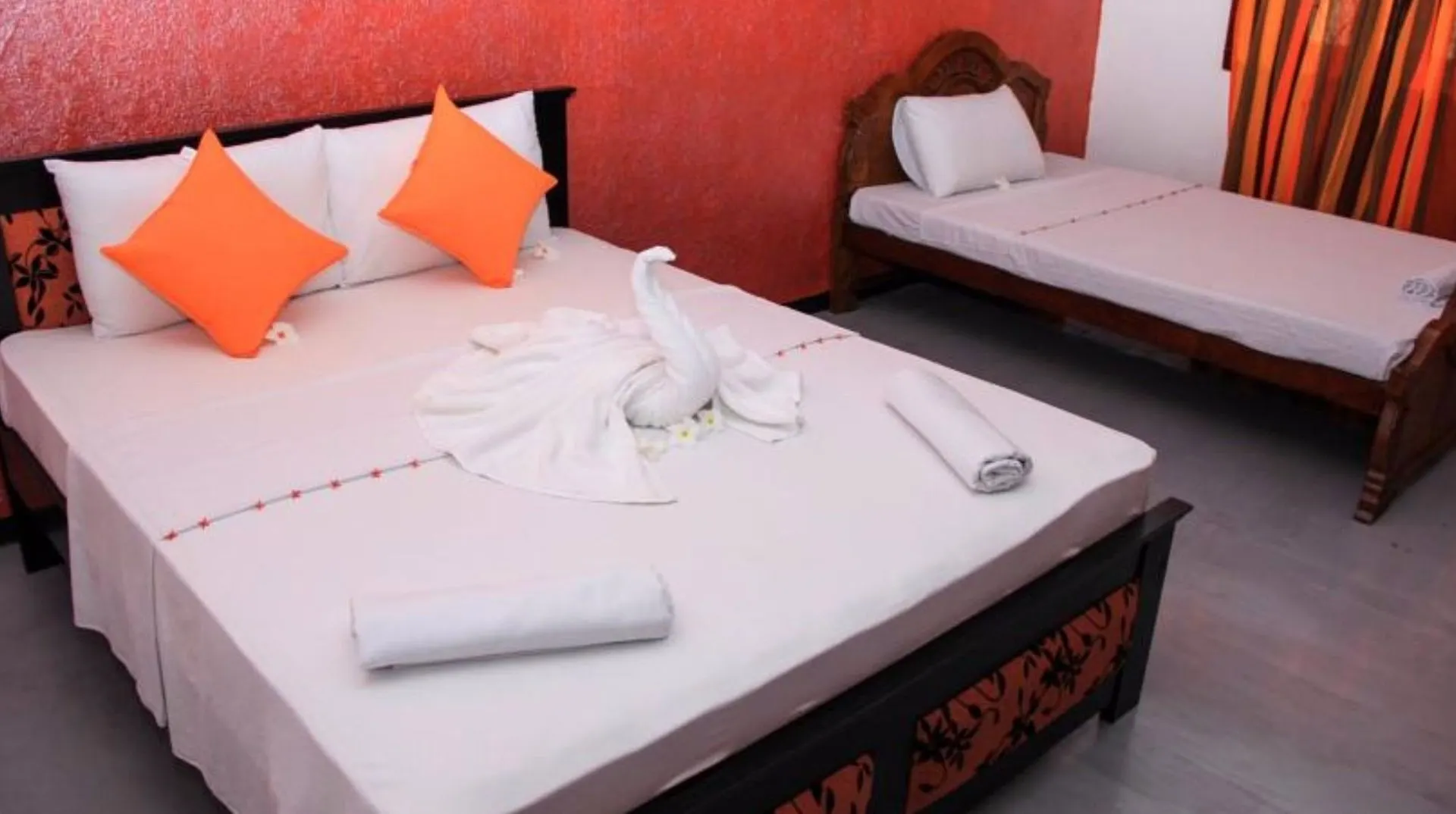 Vista Rooms Near Negombo Beach 11
